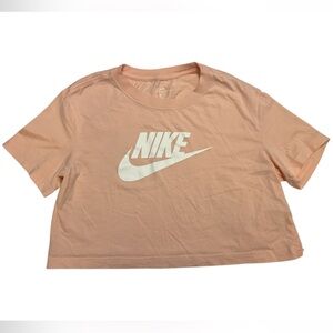 The Nike Tee Crop Top
